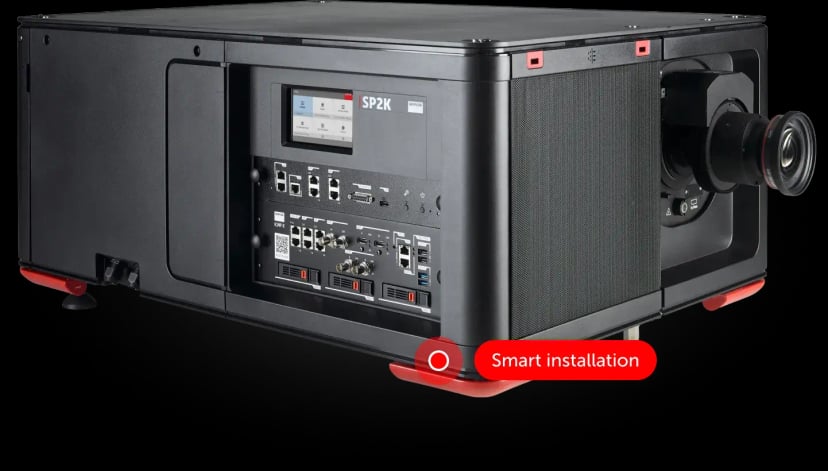 Chytrá instalace projektoru Barco Serie 4